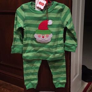 🆕 Mud Pie Santa Pajama Set 🎄🎅🏼